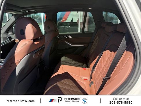 New 2026 BMW X5 xDrive50e w/ Premium Package AWD/4WD image 18