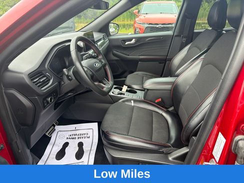 Used 2023 Ford Escape ST-Line w/ Equipment Group 301A FWD image 13