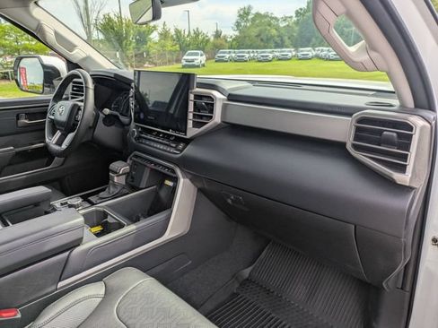 Used 2023 Toyota Tundra Limited AWD/4WD image 38