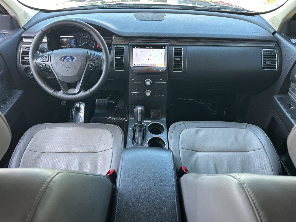 Used 2019 Ford Flex SEL w/ Equipment Group 202A FWD image 4