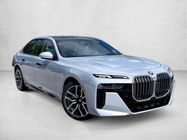 Certified 2024 BMW 740i RWD image 11