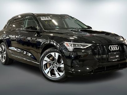 Certified 2022 Audi e-tron Premium w/ Convenience Plus Package