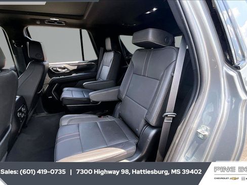 Used 2023 Chevrolet Tahoe RST w/ Luxury Package AWD/4WD image 19