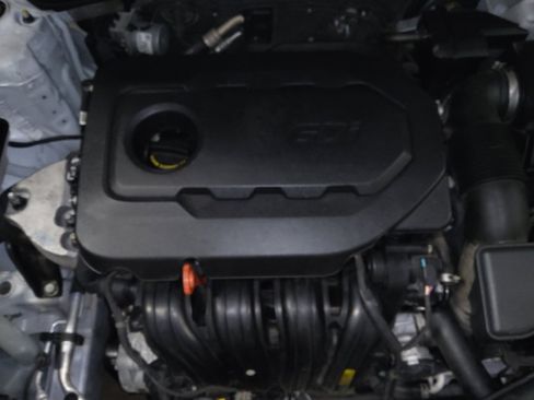 Used 2020 Kia Optima LX image 30