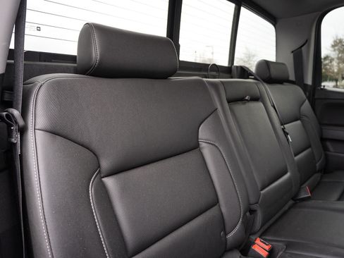 Used 2018 Chevrolet Silverado 1500 LTZ w/ LTZ Plus Package image 32