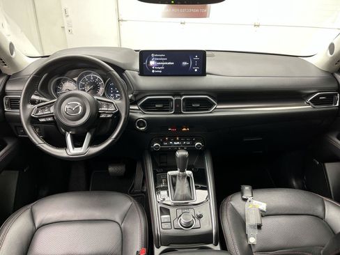 Certified 2025 MAZDA CX-5 Carbon Edition AWD/4WD image 4