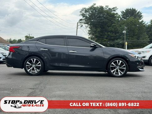 Used 2017 Nissan Maxima 3.5 SL FWD image 4