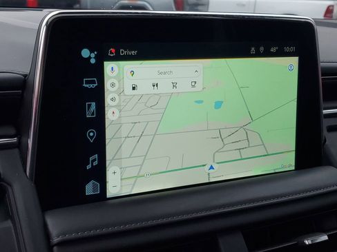 Used 2023 Chevrolet Suburban Z71 w/ Z71 Off-Road Package image 20