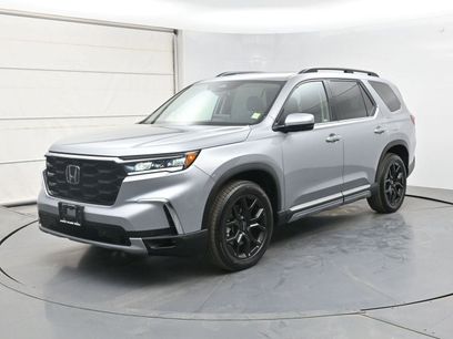Certified 2025 Honda Pilot Touring