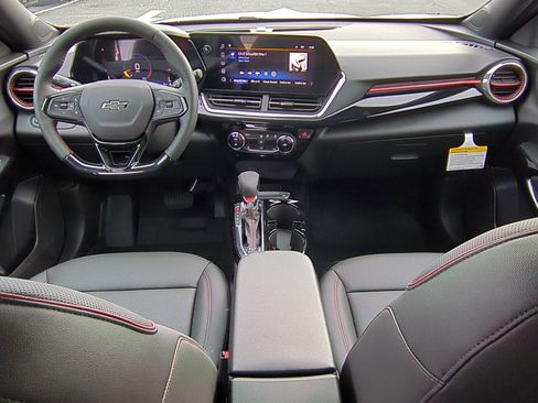 New 2026 Chevrolet Trax RS image 16