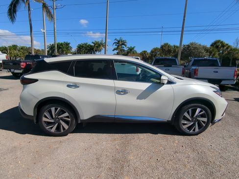 Used 2023 Nissan Murano SL image 4