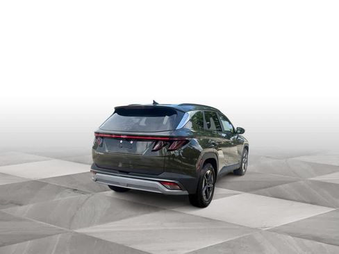 Used 2025 Hyundai Tucson SEL FWD image 8