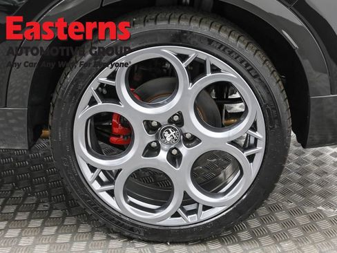 Used 2024 Alfa Romeo Tonale Veloce image 34