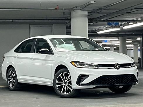 New 2026 Volkswagen Jetta Sport FWD image 2