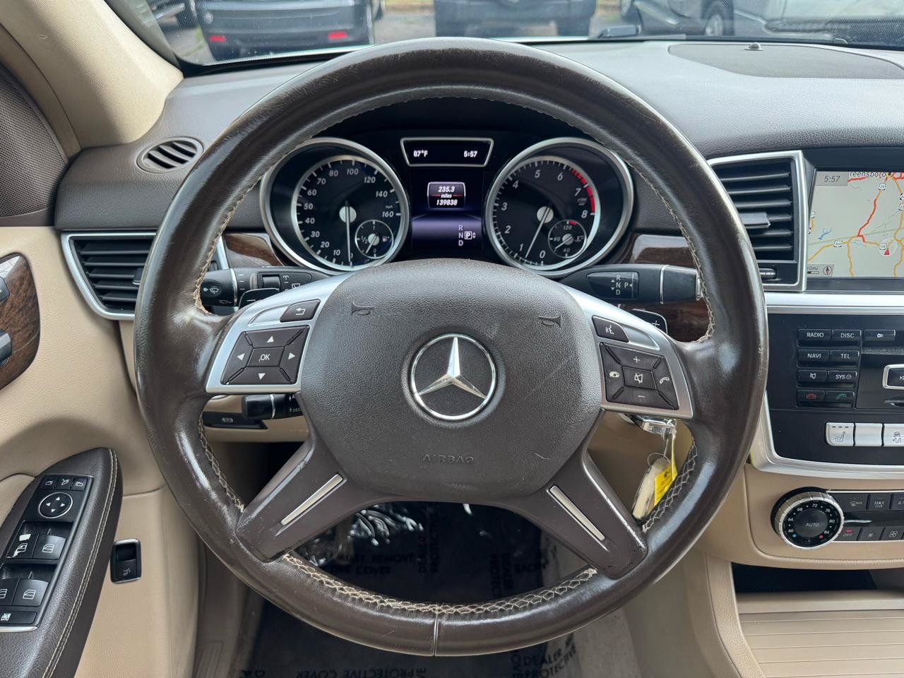 Used 2014 Mercedes-Benz ML 350 4MATIC w/ Premium 1 Package image 19
