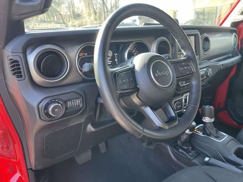 Used 2020 Jeep Wrangler Sport image 14