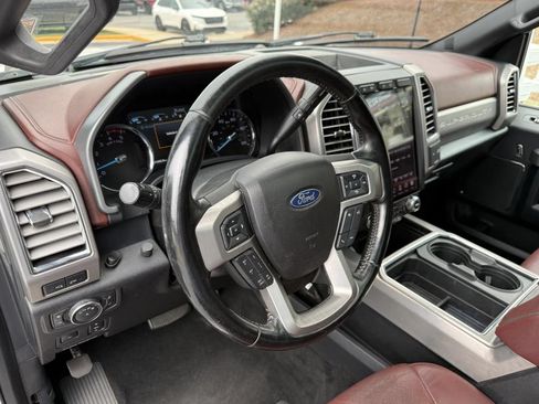 Used 2018 Ford F250 Platinum w/ Platinum Ultimate Package AWD/4WD image 10