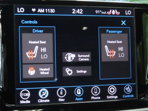 Used 2020 Chrysler Pacifica Touring-L Plus FWD image 10