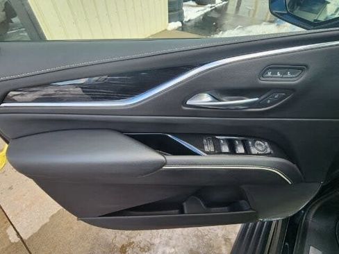 Used 2022 Cadillac Escalade Sport w/ Touring Package AWD/4WD image 9