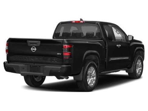 Used 2022 Nissan Frontier SV AWD/4WD image 2