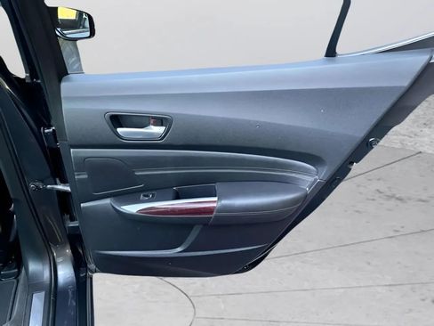 Used 2016 Acura TLX V6 image 33