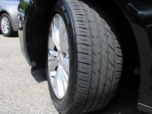 Used 2014 Chevrolet Impala LT w/ Convenience Package FWD image 17