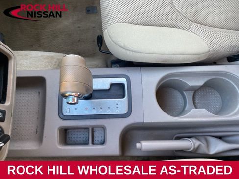 Used 2015 Nissan Frontier SV image 25