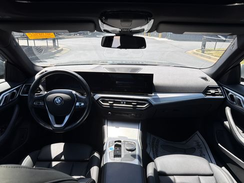 Used 2023 BMW i4 eDrive35 RWD image 18