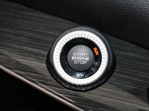 Used 2022 Jeep Wagoneer Series II image 46