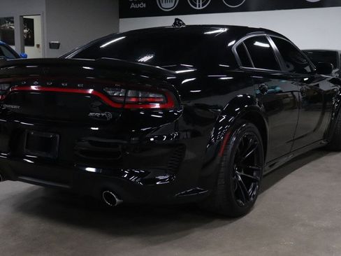 Used 2022 Dodge Charger SRT Hellcat RWD image 4