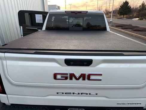 Used 2024 GMC Sierra 1500 Denali image 10