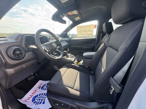 New 2026 Chevrolet Colorado W/T w/ WT Convenience Package II image 10