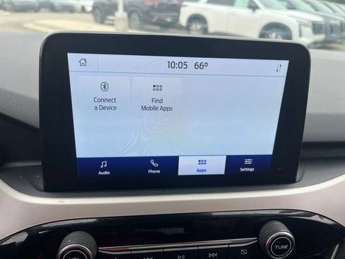 Used 2022 Ford Escape SE FWD image 15