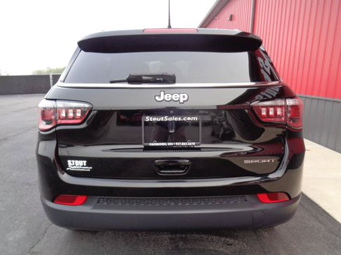 Used 2019 Jeep Compass Sport FWD image 6