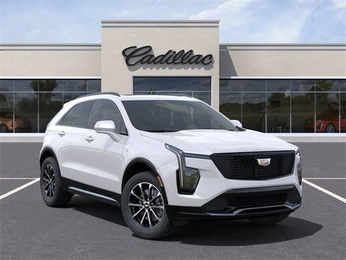 New 2025 Cadillac XT4 Sport w/ Technology Package image 7