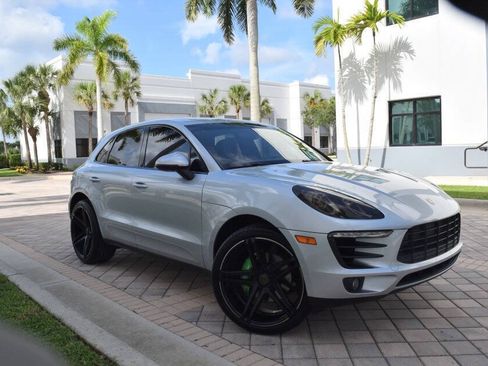 Used 2016 Porsche Macan S AWD/4WD image 1