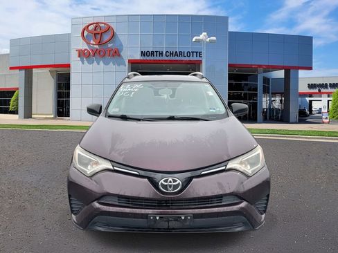 Used 2016 Toyota RAV4 LE image 3