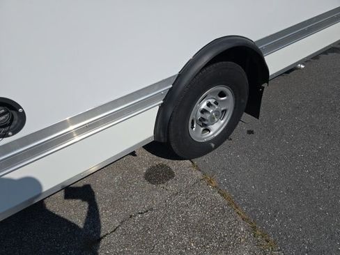 New 2024 Chevrolet Express 3500 w/ Power Convenience Package image 6