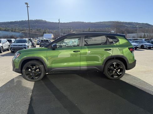 New 2026 Volkswagen Taos SE AWD/4WD image 6