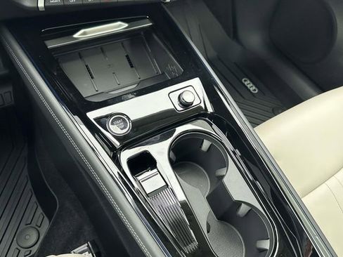 New 2026 Audi Q3 quattro 2.0T AWD/4WD image 12