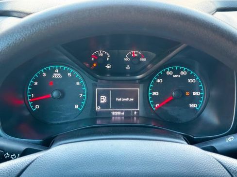 Used 2021 Chevrolet Colorado W/T AWD/4WD image 40