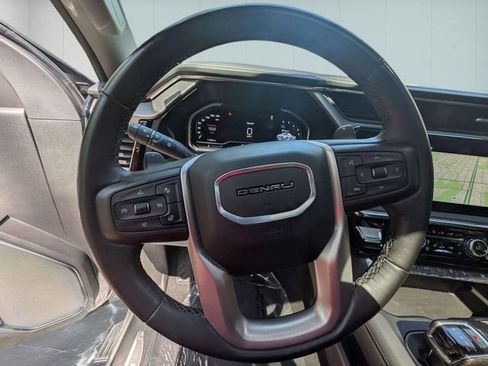 Used 2024 GMC Sierra 1500 Denali w/ Technology Package AWD/4WD image 19