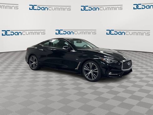 Used 2018 INFINITI Q60 3.0t Luxe w/ Sensory Package 3.0T Luxe AWD/4WD image 2