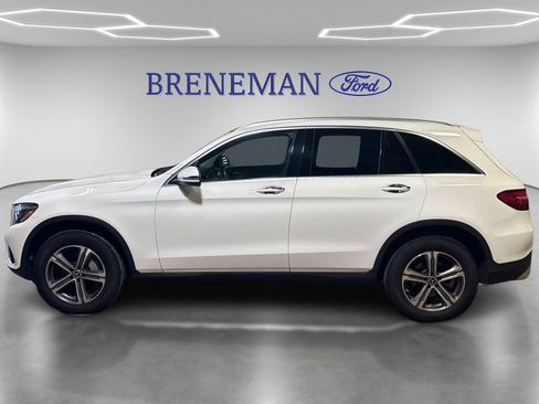 Used 2019 Mercedes-Benz GLC 300 4MATIC image 8
