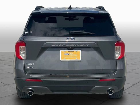 Certified 2023 Ford Explorer XLT w/ Equipment Group 202A RWD image 5