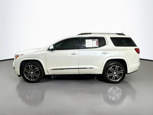 Used 2017 GMC Acadia Denali w/ Technology Package AWD/4WD image 5