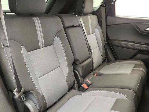 Used 2023 Chevrolet Blazer LT image 38