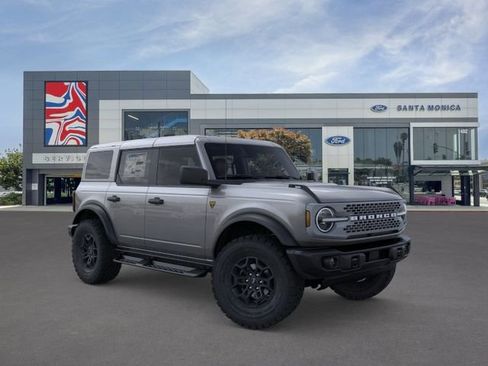New 2026 Ford Bronco Badlands AWD/4WD image 7