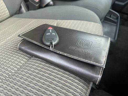 Used 2012 RAM 2500 SLT w/ Protection Group image 27