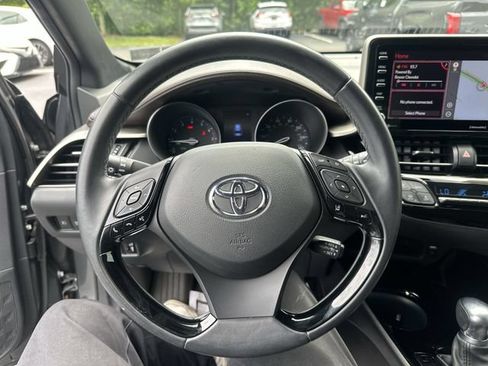 Certified 2019 Toyota C-HR Limited FWD image 12